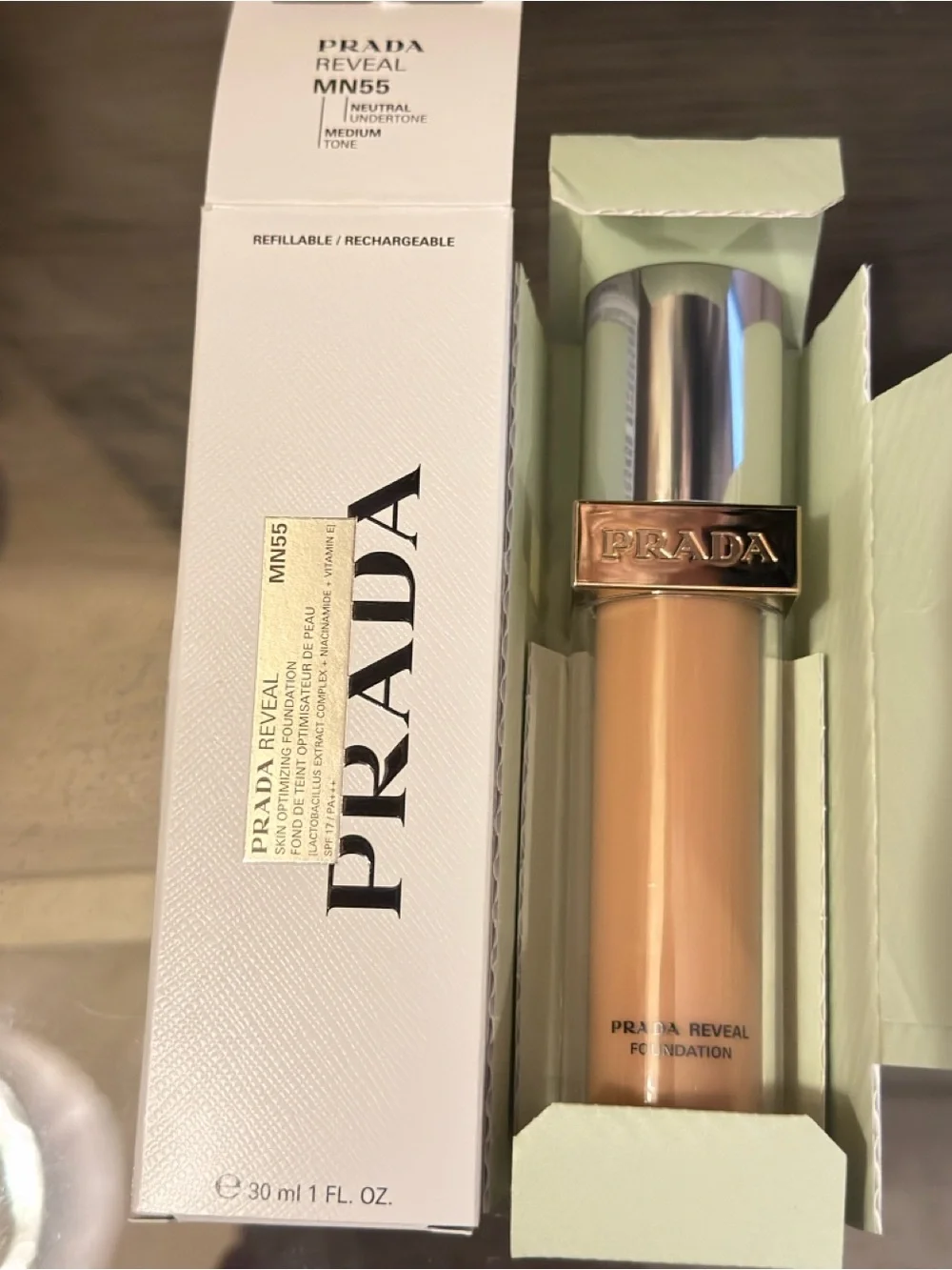 Prada Reveal Foundation MN55 Neutral Medium -